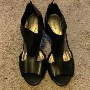 Black cute peep toe heels